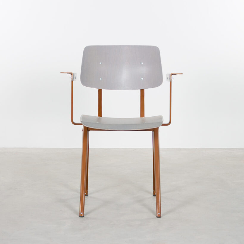 Galvanitas S16 With Armrests Loam Brown