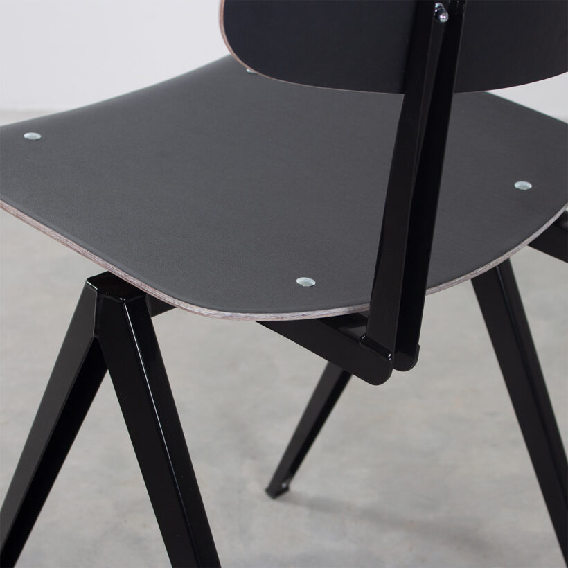 Galvanitas S16 Black