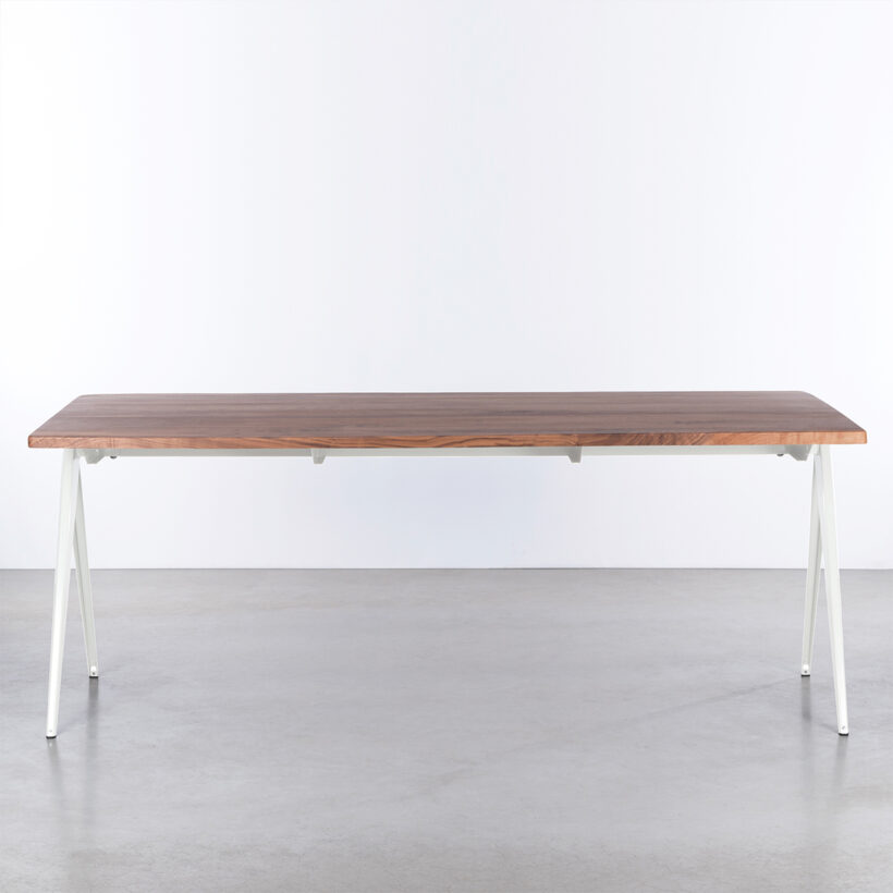 TD4 White Walnut
