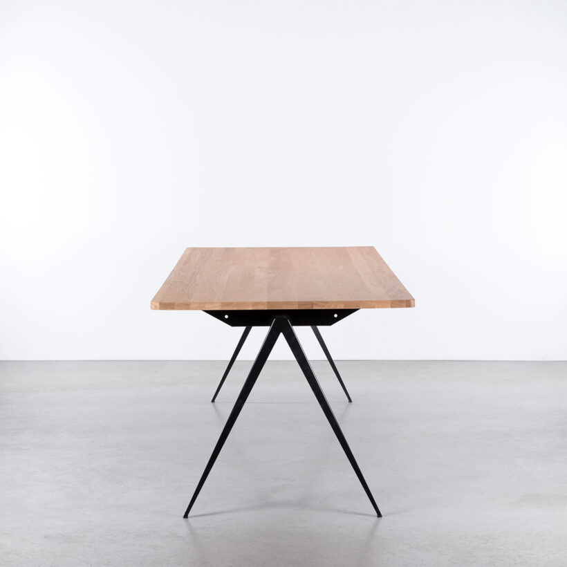 TD4 Black Oak
