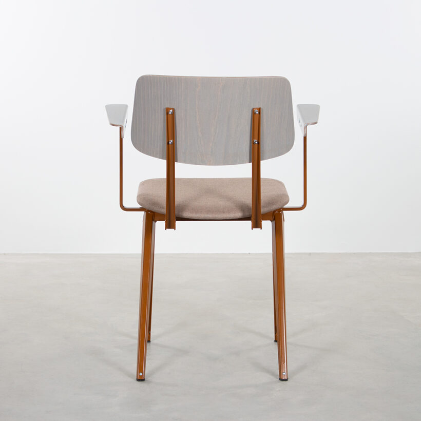 as S16 With Armrests Loam Brown Piquet Liver 10