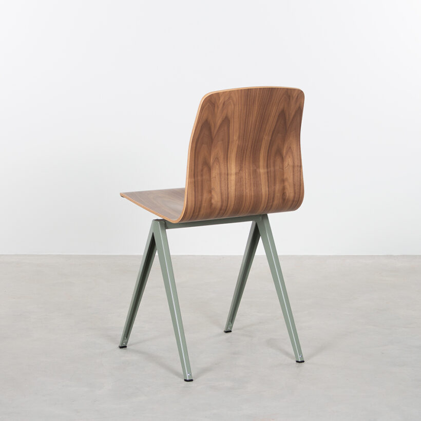 Galvanitas S19 Cement Grey Walnut