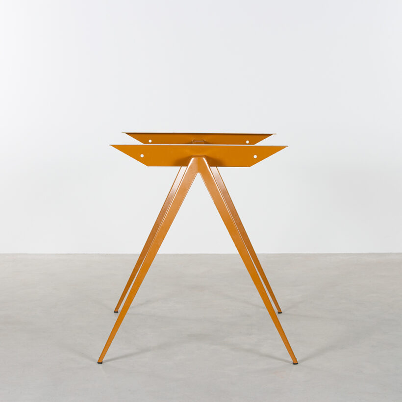 TD4 Bistro Frame Ocher Brown