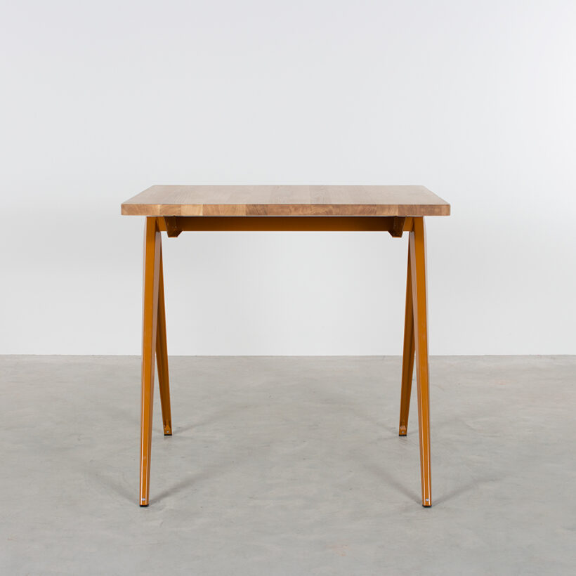 TD4 Bistro Ocher Brown Oak