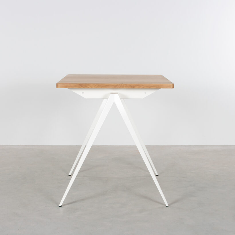 TD4 Bistro White Oak