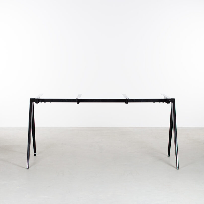 TD4 Frame Black