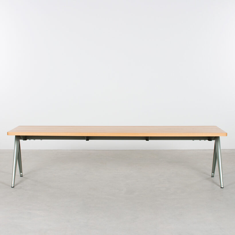 TD4 Bench Cement Grey Beech