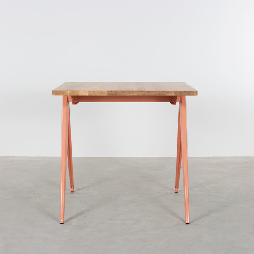 TD4 Bistro Beige Red Oak