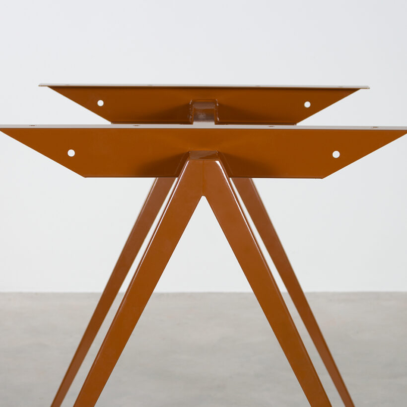 TD4 Bistro Frame Loam Brown