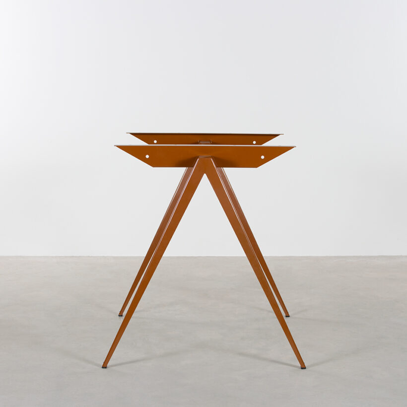 TD4 Bistro Frame Loam Brown