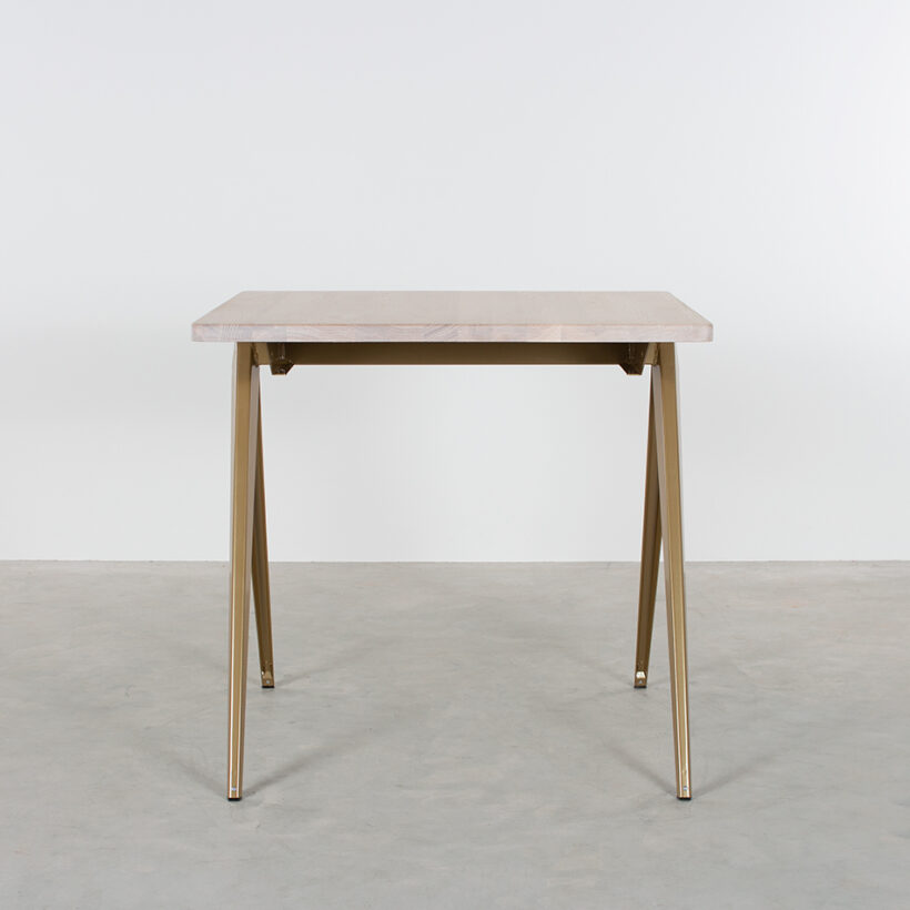 TD4 Bistro Pearl Gold Whitewash