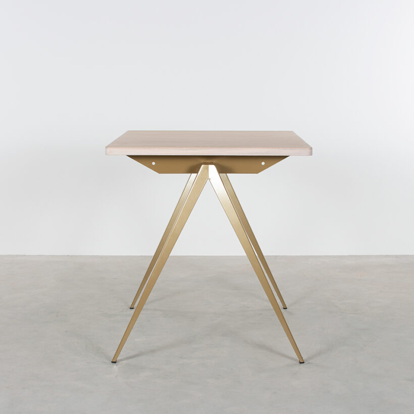 TD4 Bistro Pearl Gold Whitewash