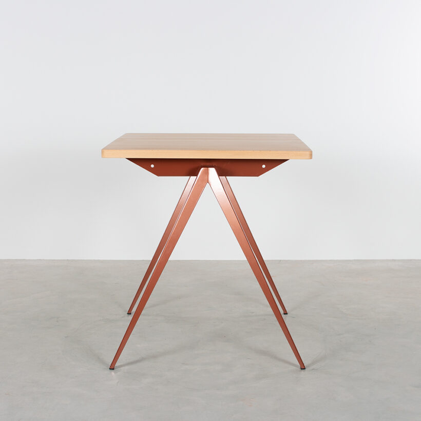 TD4 Bistro Pearl Copper Beech