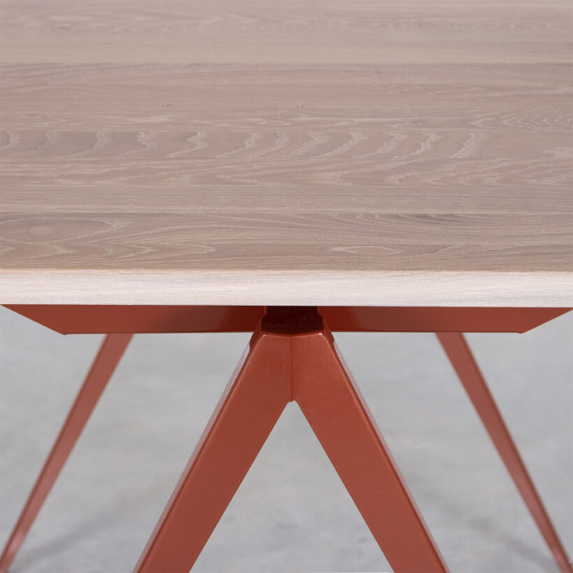 TD4 Bistro Pearl Copper Whitewash