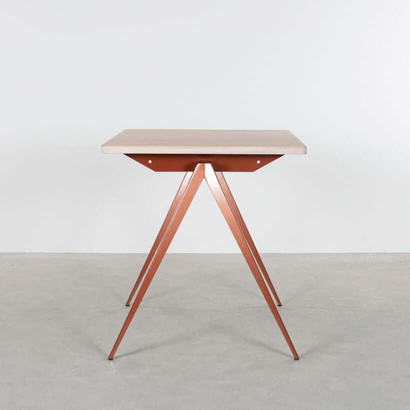 TD4 Bistro Pearl Copper Whitewash